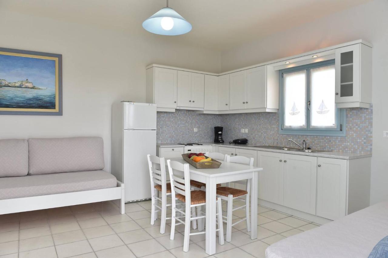 Tonia Apartments Paros Hriszí Aktí Kültér fotó