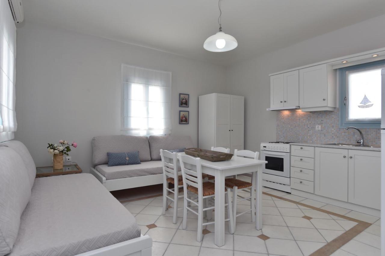 Tonia Apartments Paros Hriszí Aktí Kültér fotó