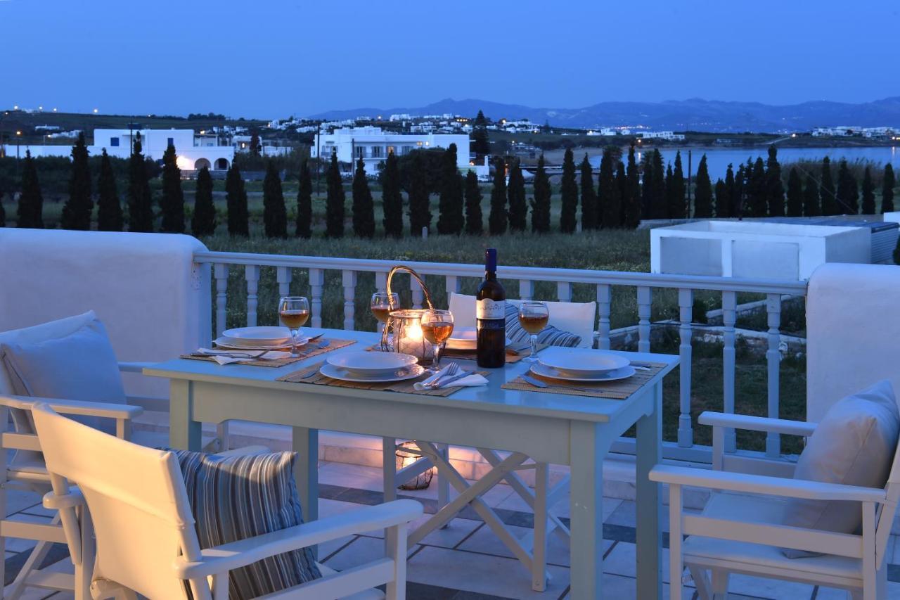 Tonia Apartments Paros Hriszí Aktí Kültér fotó