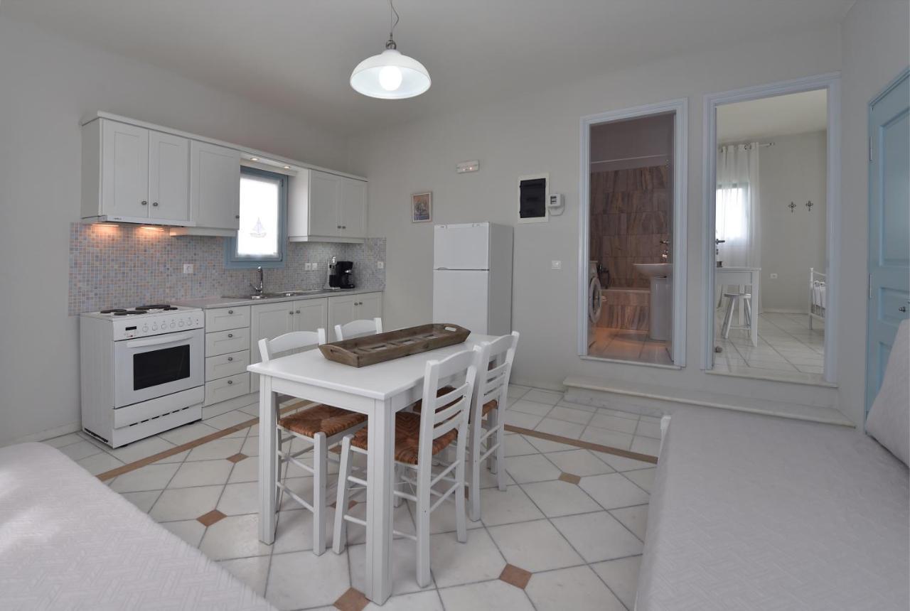 Tonia Apartments Paros Hriszí Aktí Kültér fotó