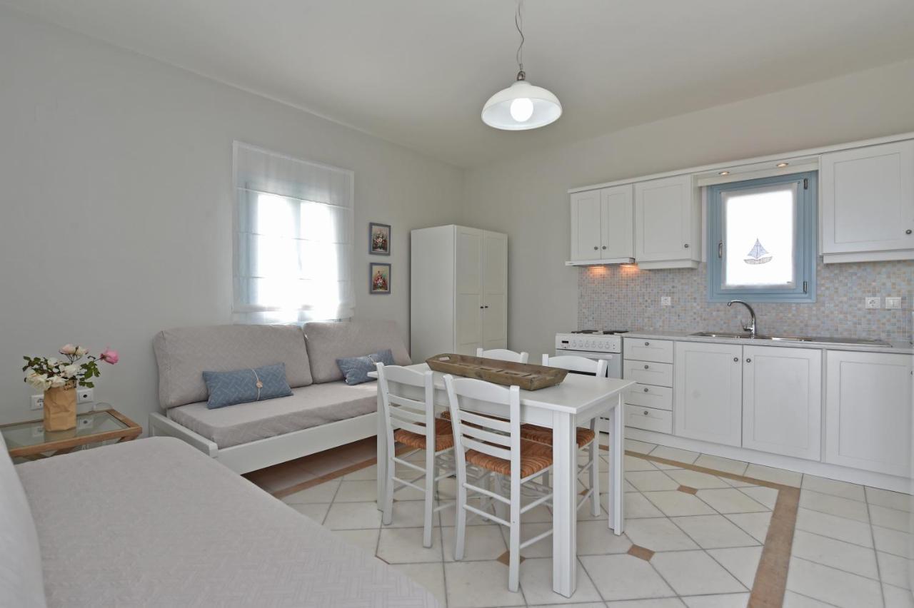 Tonia Apartments Paros Hriszí Aktí Kültér fotó