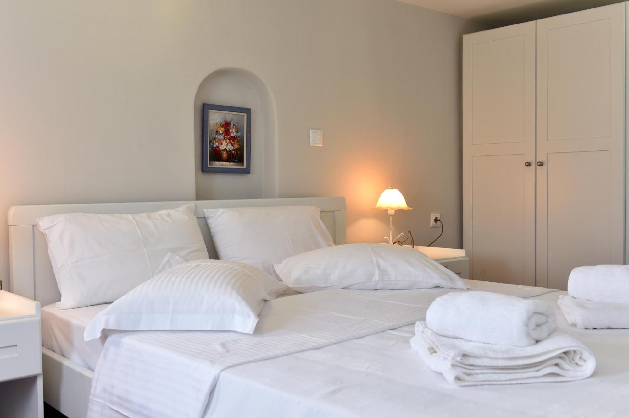 Tonia Apartments Paros Hriszí Aktí Kültér fotó