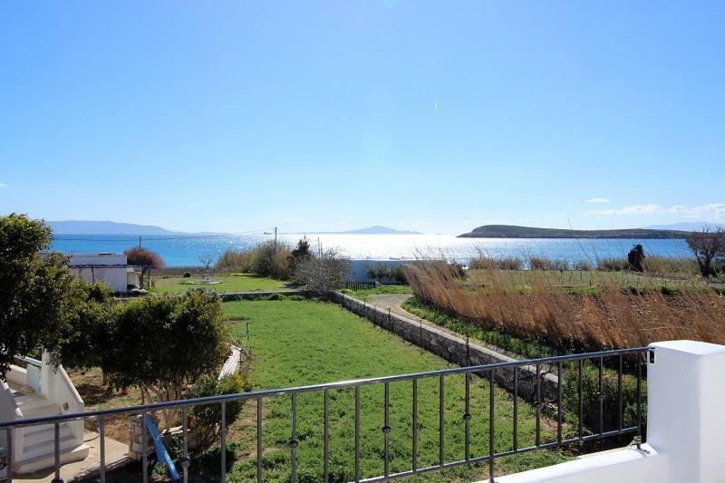 Tonia Apartments Paros Hriszí Aktí Kültér fotó