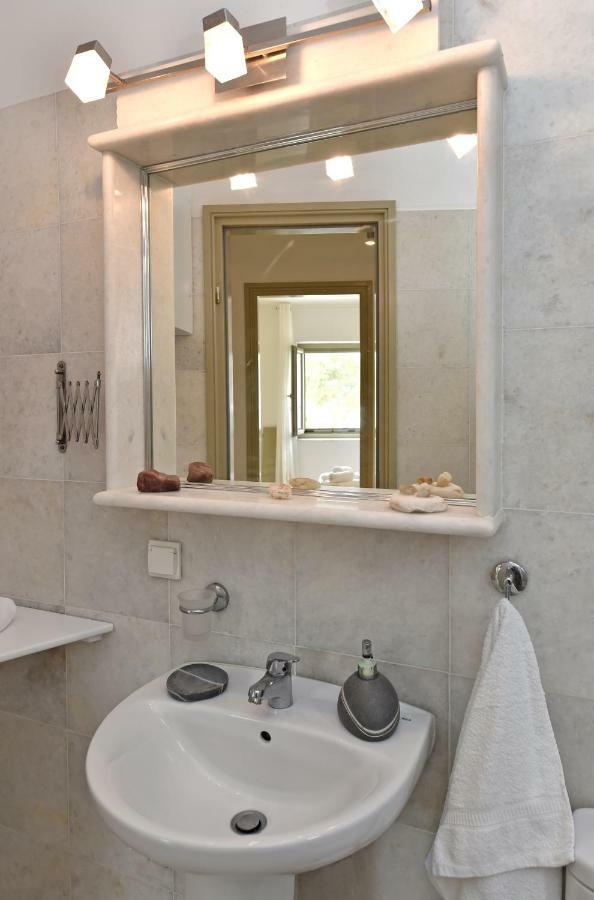 Tonia Apartments Paros Hriszí Aktí Kültér fotó